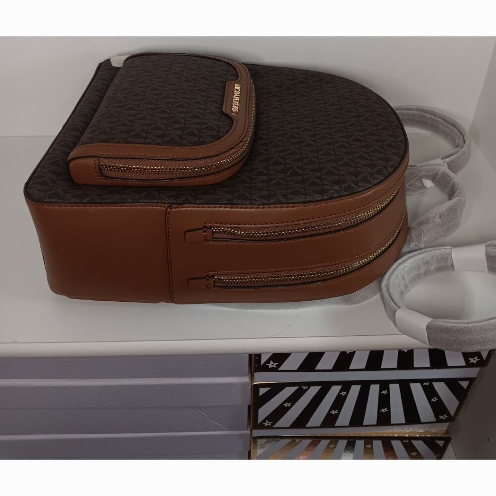 FINAL SALE .MICHAEL KORS JAYCEE MEDIUM BACKPACK - Picture 9 of 14